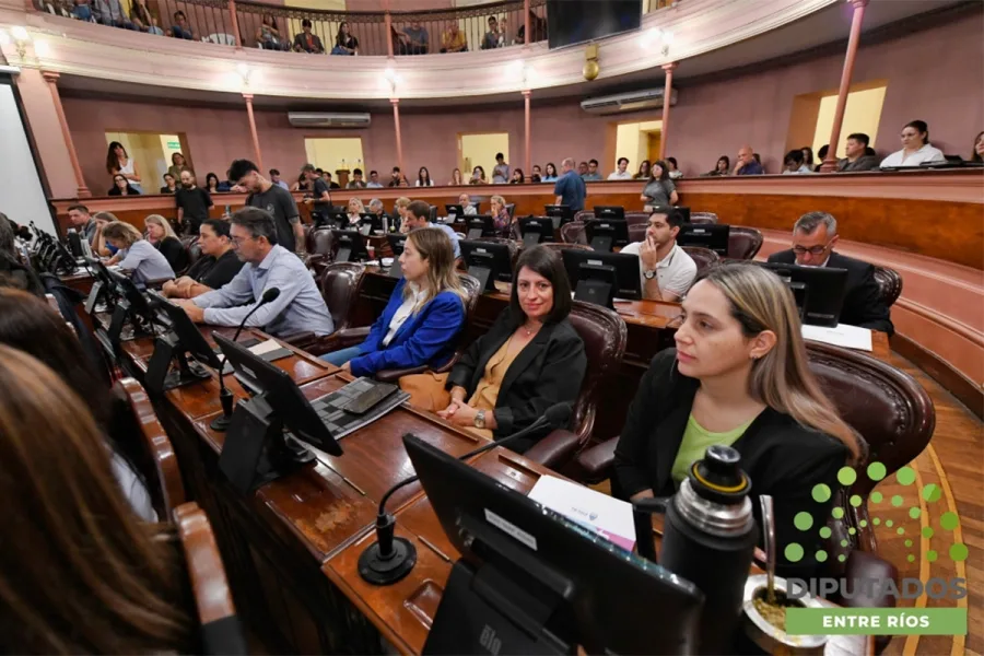 La formación es para legisladores y personal de la Cámara