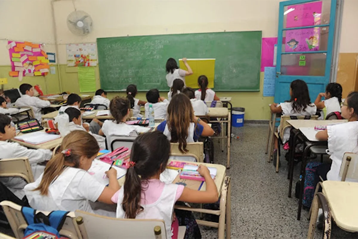 Cambios en el Calendario Escolar 2024: el CGE oficializó un nuevo cronograma para lo que resta del año