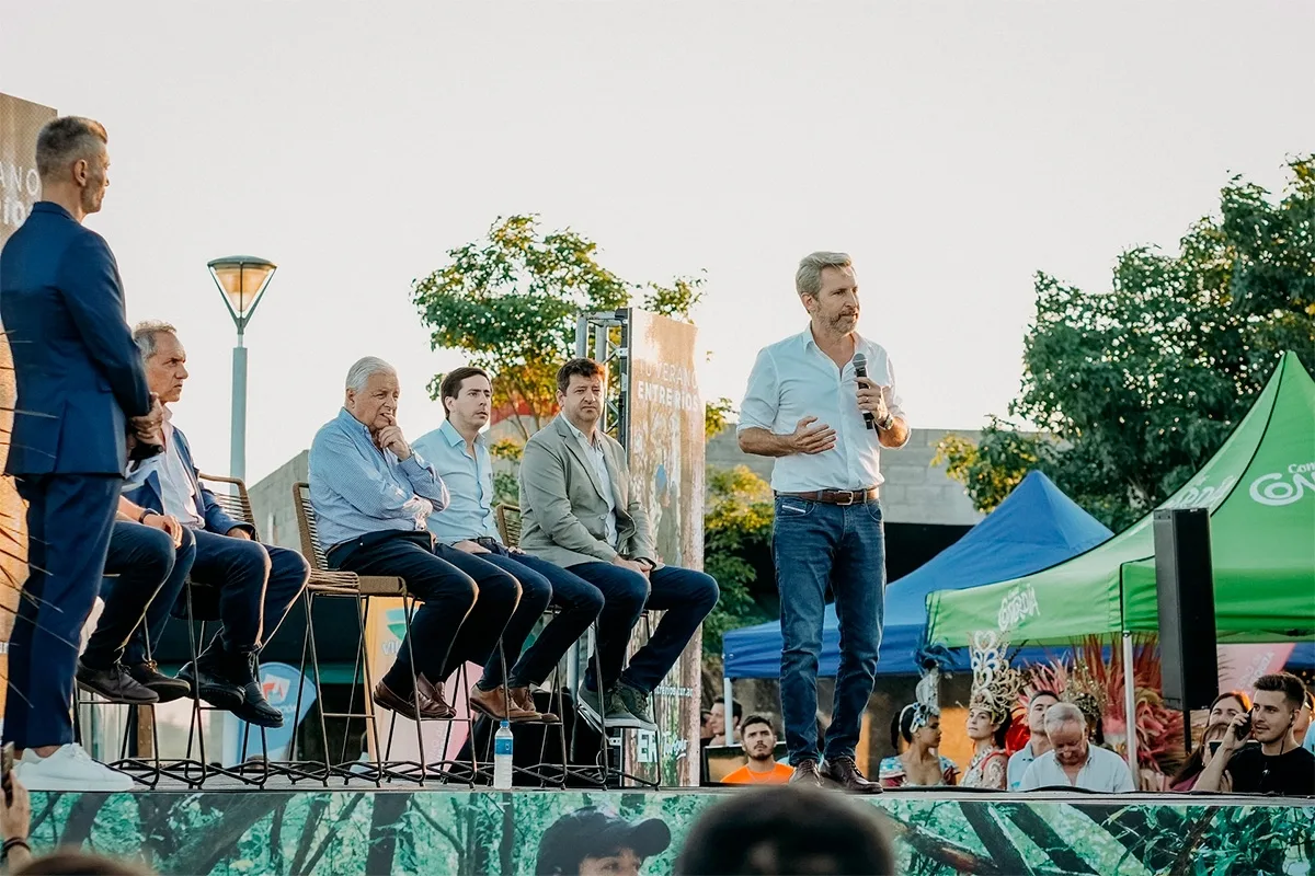 Frigerio lanzó la temporada de verano 2025 y presentó el “Pasaporte Entre Ríos”