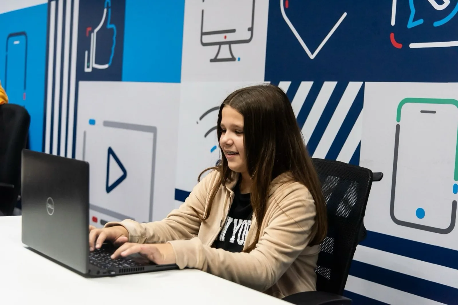 Vuelven las capacitaciones gratuitas en Inteligencia Artificial y Programación para chicas entrerrianas